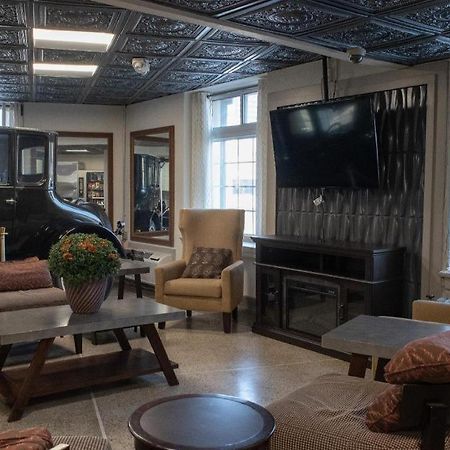 Hotel Chataura Dearborn Εξωτερικό φωτογραφία
