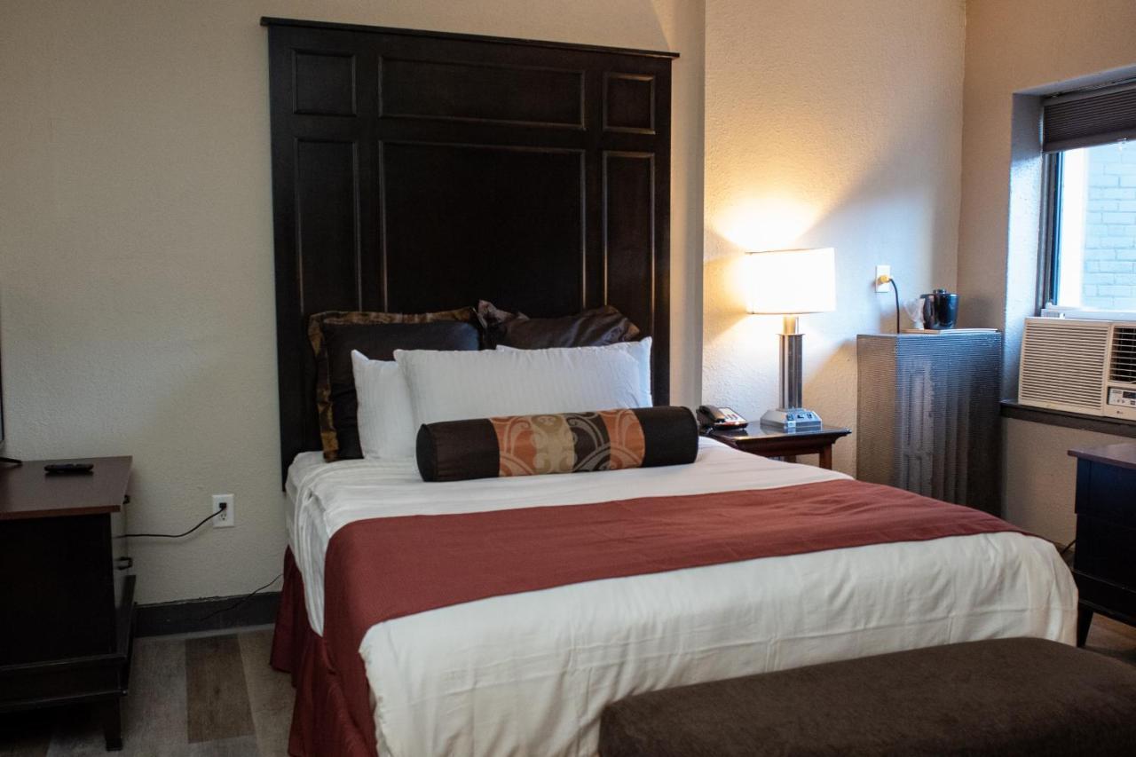 Hotel Chataura Dearborn Εξωτερικό φωτογραφία