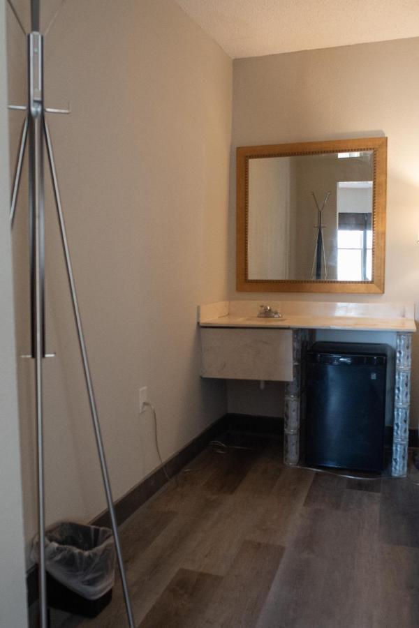 Hotel Chataura Dearborn Εξωτερικό φωτογραφία
