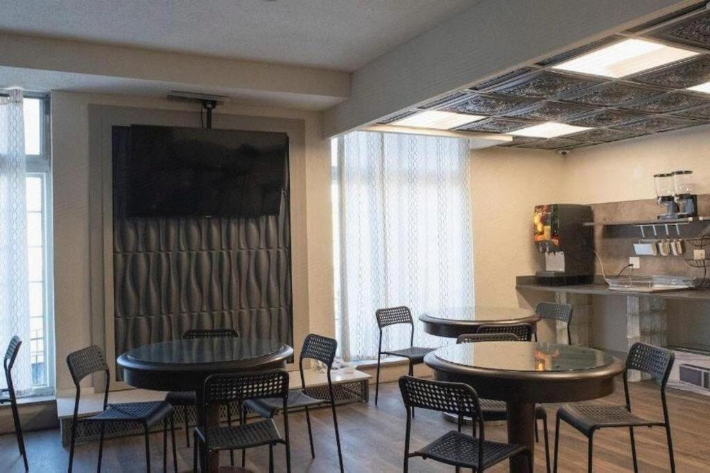 Hotel Chataura Dearborn Εξωτερικό φωτογραφία